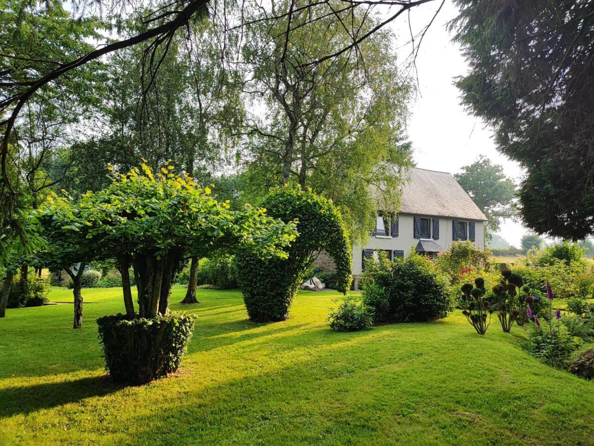Chez Stephanie Et Sylvain Le Mesnil-Villeman Exterior foto